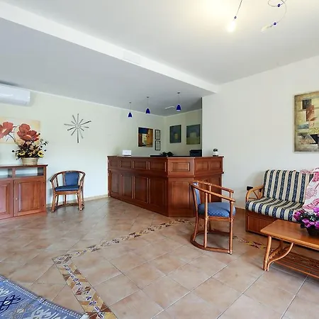 Oasis Hotel apartamentowy Lampedusa