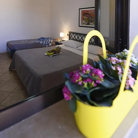 Hotel apartamentowy Oasis 3*