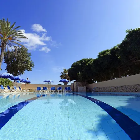Oasis Hotel apartamentowy 3*
