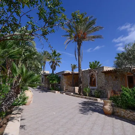 Oasis Hotel apartamentowy Lampedusa